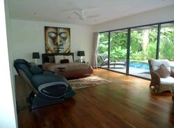Cove Drive (D4), Detached #469749041
